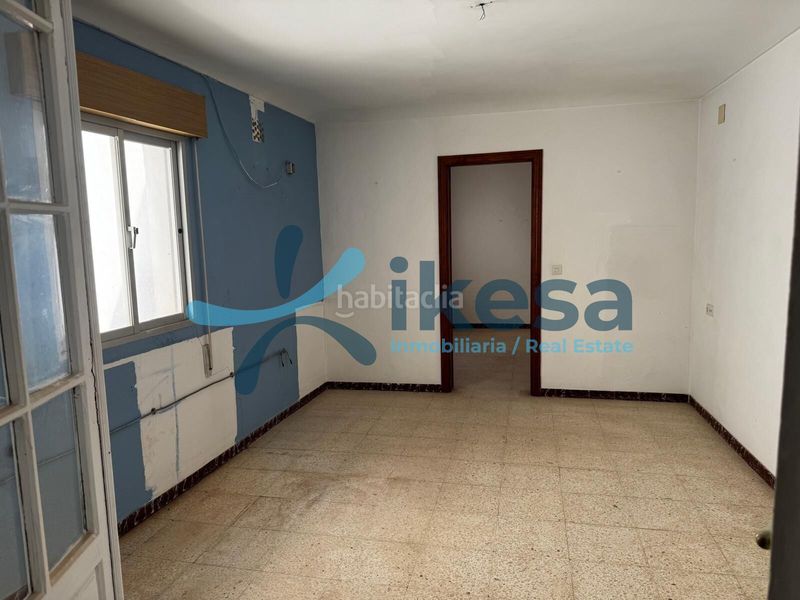 Foto 4223ed12-8454-4cb9-8f01-1237f0c6dd63. Pis amb aparcament a Teba