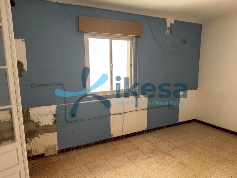 Foto 657c9e0e-3584-47b2-9e2d-f81b988a5942. Pis amb aparcament a Teba