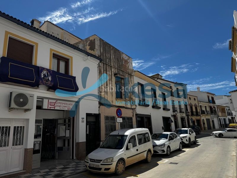 Foto bae58c67-d773-4b8e-831a-5df7c5234078. Pis amb aparcament a Teba
