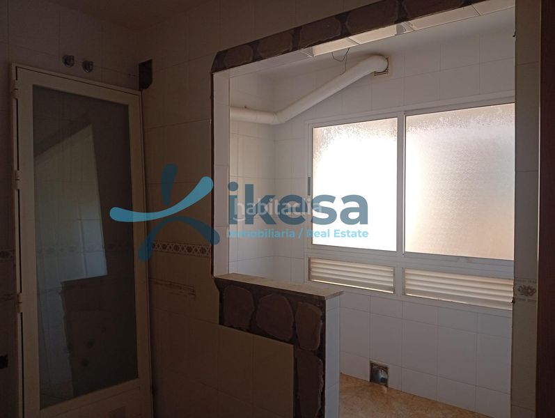Foto 38e0eae4-ae98-4007-962b-693a4fb0b571. Pis a Adra