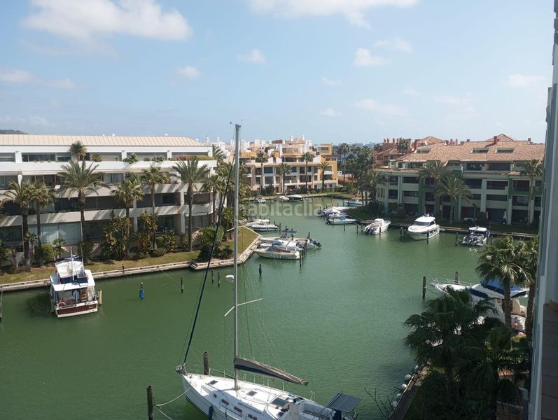 Foto 0fef8ccc-8c1e-4eb4-b207-6ac746bea6ea. Pis a Sotogrande costa Sotogrande