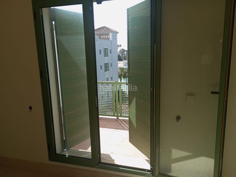 Foto 76fd95f8-29f1-4905-8446-612a1801aa86. Pis a Sotogrande costa Sotogrande