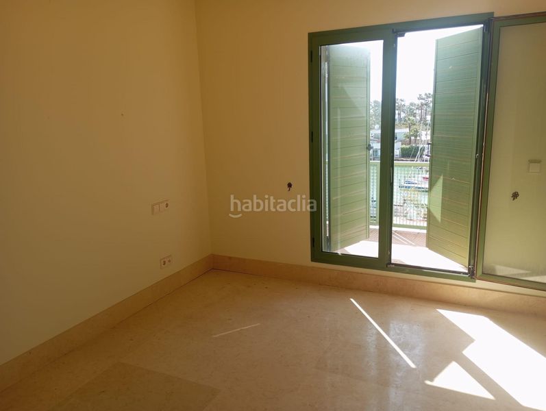 Foto 88844b24-913b-4f4f-895d-32f8b6ac9e7a. Pis a Sotogrande costa Sotogrande