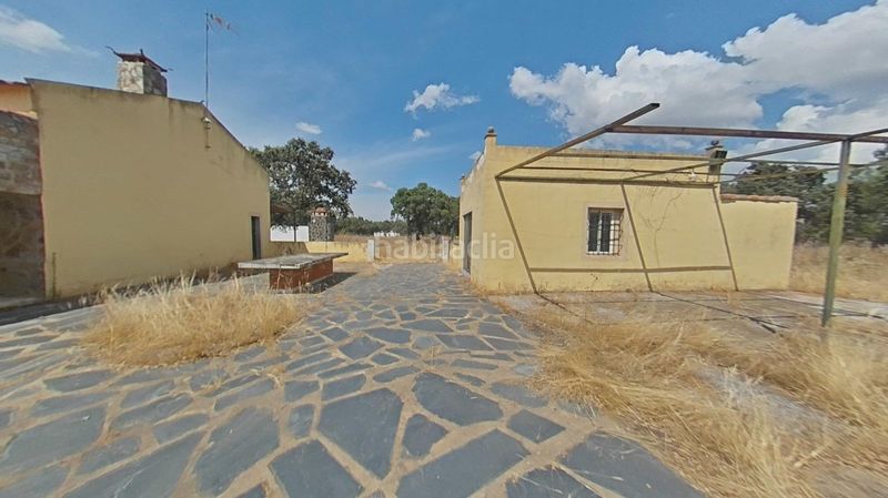 Foto 55cc31cb-20cc-4563-a87a-fb3c68e7c944. Casa a pedanías de Badajoz Badajoz