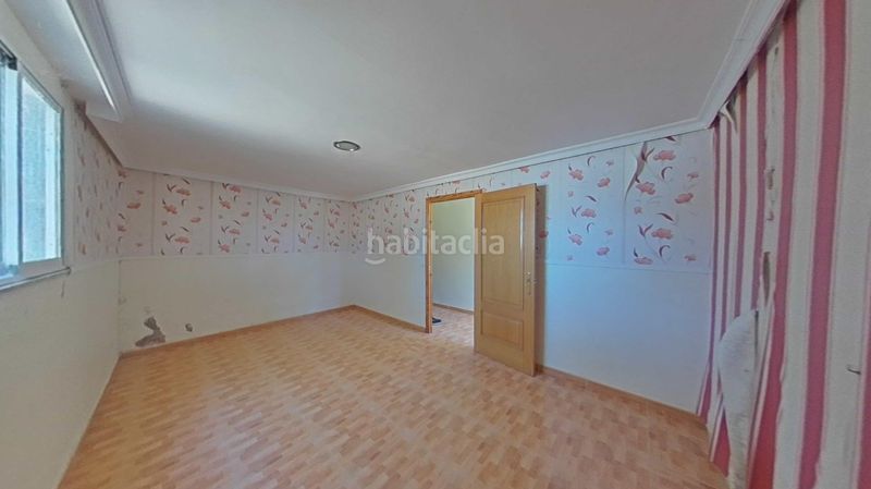 Foto b3e713b5-0c74-40cb-9724-03e92261d965. Casa a pedanías de Badajoz Badajoz