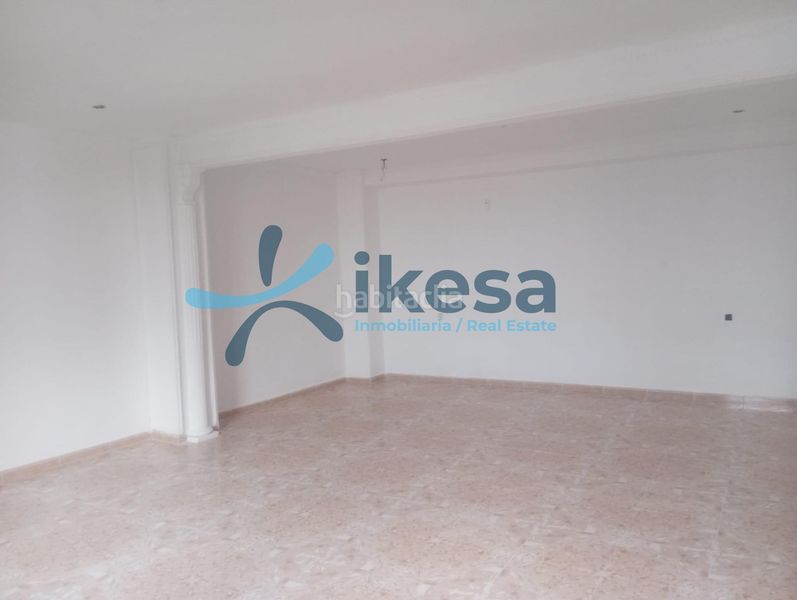 Foto a5f5e5ed-2254-4d9c-8536-7133ebc5977a. Casa adossada a Este Mérida