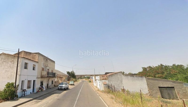 Foto b455159c-ab04-4c56-8f9f-267856824c1c. Casa adossada a Oeste Mérida