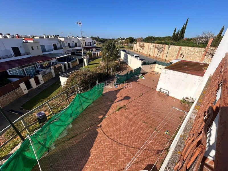 Foto 798cdc04-a11c-4fe3-8a77-594c77893205. Casa adossada amb piscina a Ayamonte ciudad Ayamonte