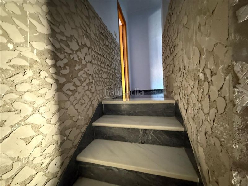 Foto 3a685ed7-8068-490b-a59e-13571f069409. Dúplex a calle priego (vsj) 2 a Loja