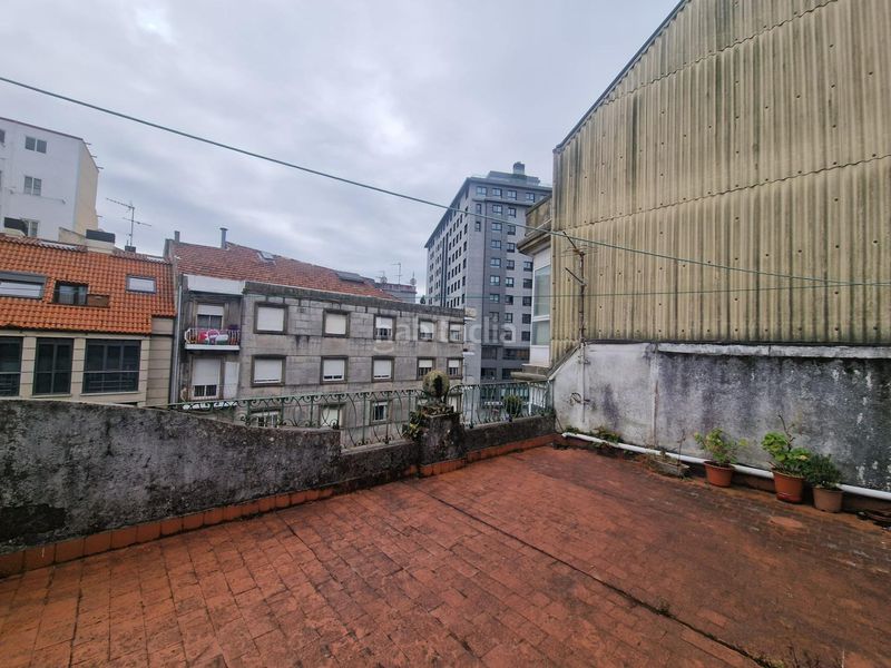 Foto d20d43ee-77ed-48bc-b340-e05ab4d523bc. Edifici a Plaza España - Corte Inglés Vigo