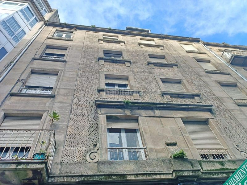 Foto e6271a16-89ef-487a-b5f4-25aa2a73ab5d. Edifici a Plaza España - Corte Inglés Vigo