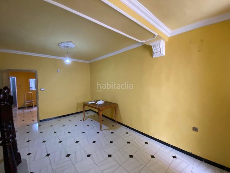 Foto 5585bb1b-d263-4ce3-ac06-29284db16661. Casa adossada a Olvera