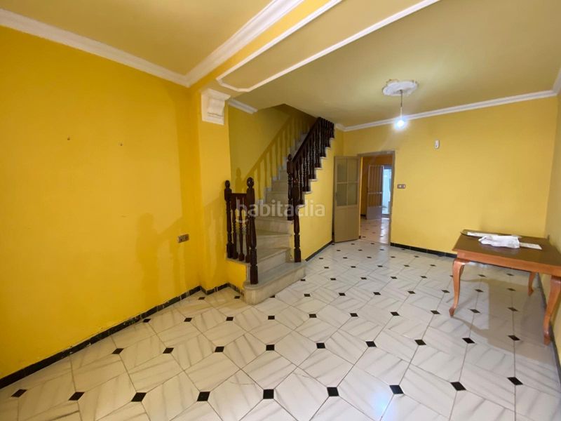 Foto 83957426-d511-4b6b-b45f-086ebf1e5c4e. Casa adossada a Olvera