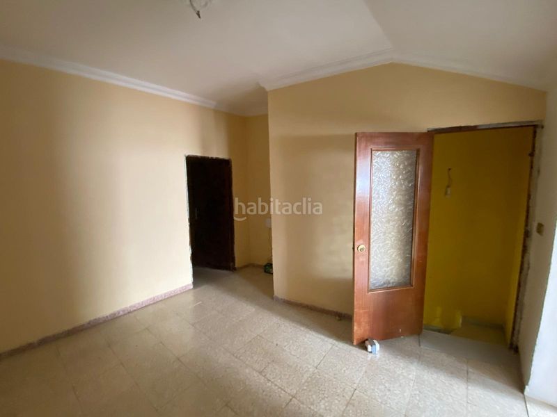 Foto dc63208c-c02e-4663-af51-24cde26d37e3. Casa adossada a Olvera