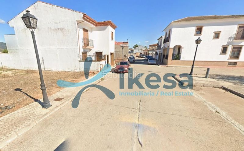 Foto bfa841b3-e1f6-4fab-8249-32862f04868a. Casa amb aparcament a Marmolejo