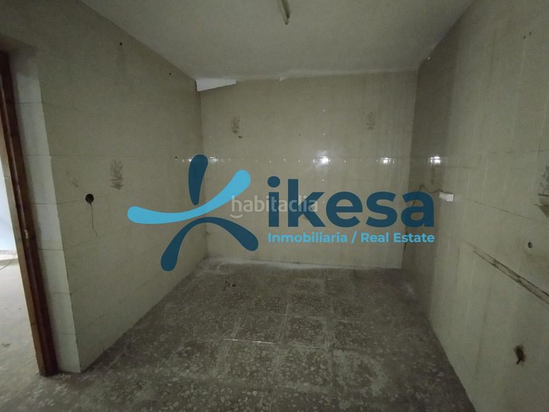 Foto 42dd0d6a-61a1-4172-898b-0cc3ce609f2f. Casa amb aparcament a Quesada