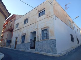 Flat in Olula del Río. Venta de piso en olula del río almería