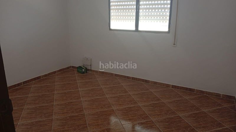Foto faae0f53-6f9d-4dbd-9e42-adddd9c2de7f. Pis a Olula del Río