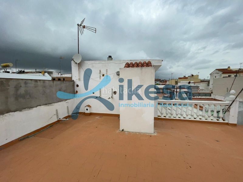 Foto 949de520-d44e-49cc-ba21-d07a51a1d060. Casa adossada a Centro Bormujos