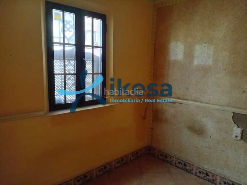 Foto 499d618a-66fb-4959-b333-99aa0f573a09. Casa adossada a Almonte Almonte