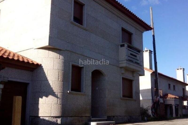 Foto aceeb1bb-0612-4564-8bcc-258089403141. Xalet amb aparcament a Moaña