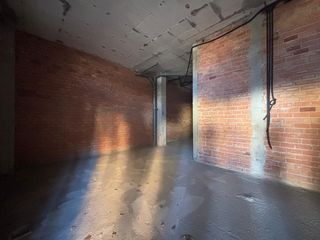 Geschäftsraum in Astilleros - La Paz  - Loreto - El Corte Inglés. Local comercial en venta en cádiz  amplio espacio en bruto con g