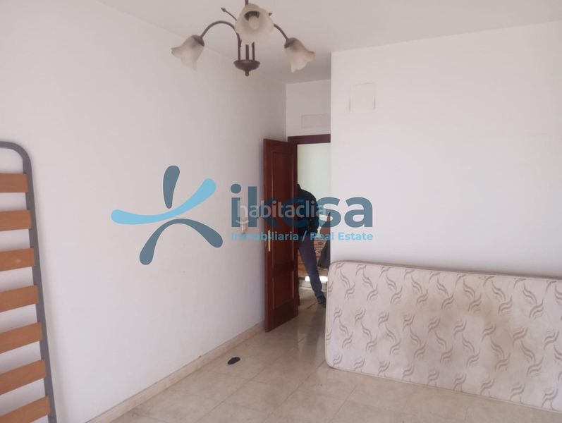 Foto 14b5986e-2028-4148-8866-5b36b7b5bae8. Pis a Montijo