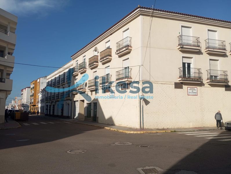 Foto 4b269e15-a548-4f8c-9730-4116bc35c9de. Pis a Montijo
