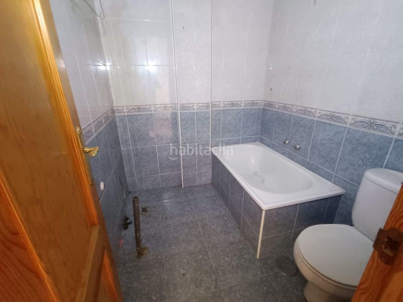 Foto 191ae4d2-3643-4a68-b27d-f923d059fd7c. Casa amb aparcament a Cijuela