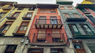 Pis a Salvatierra o Agurain. Piso en venta en elgoibar guipúzcoa  4 dormitorios con balcón y