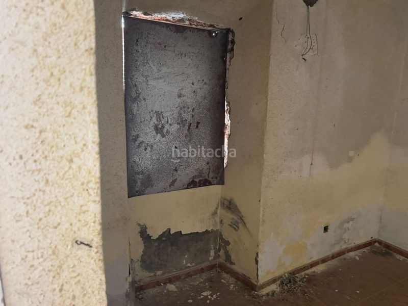 Foto 4a97b2ed-8366-4a56-b63f-dbedd7d208ae. Casa adossada a Almendral