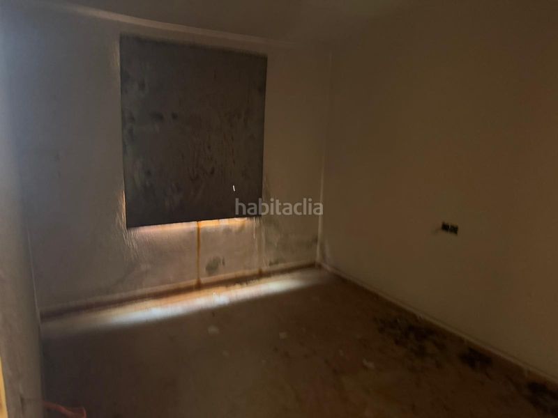 Foto 839f4221-3ad2-434f-be8f-6328a49930db. Casa adossada a Almendral