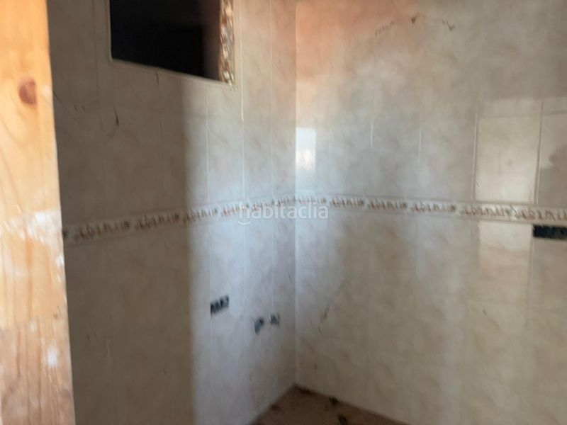 Foto d858e789-23df-46e9-a244-4a62dfc1bd8d. Casa adossada a Almendral