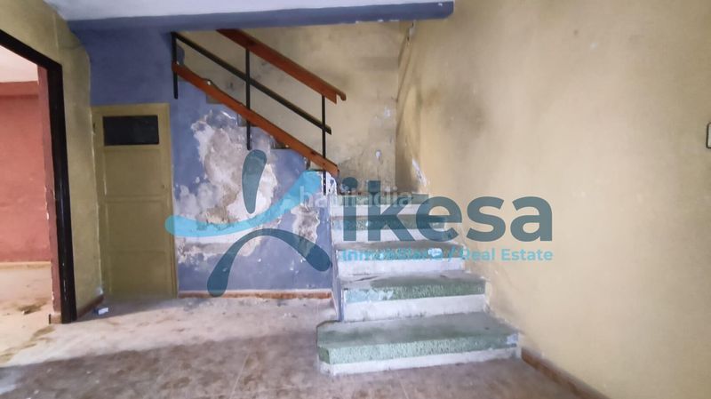 Foto 17dc1518-fe1f-4d75-b5ab-5b5b088bdfcc. Casa adossada a Mancha Real