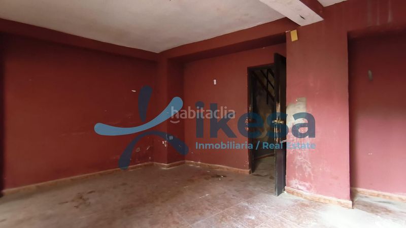 Foto 2c4aa1f3-dadd-4b6f-9796-8e8fc709473a. Casa adossada a Mancha Real