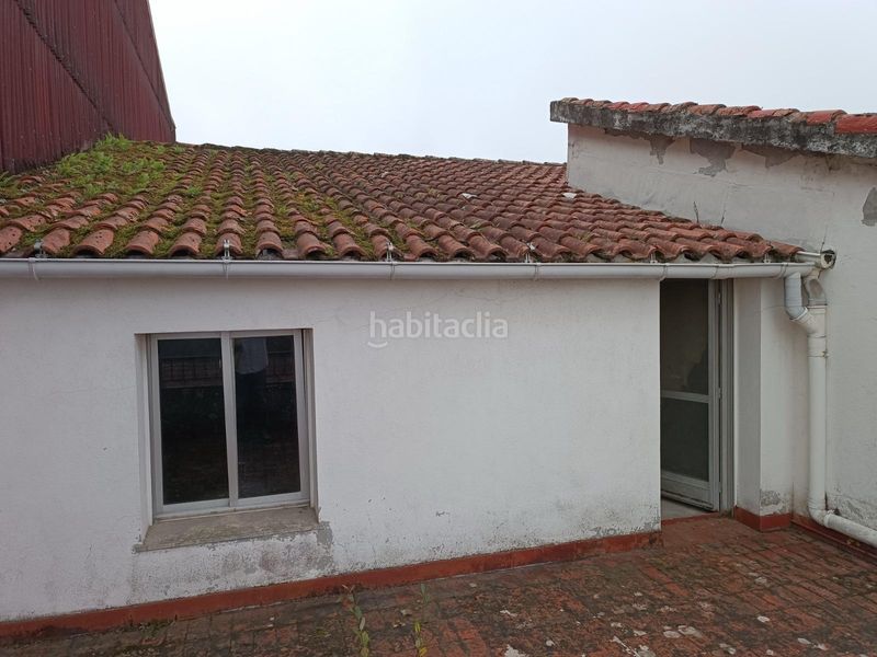 Foto 52ce7026-6488-4b88-ad35-df87cb64d782. Edifici a calle xeral-bandeira 3 a Silleda