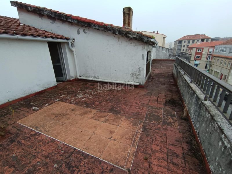 Foto 5ee9942f-327c-407b-9633-0e2e31260b3b. Edifici a calle xeral-bandeira 3 a Silleda