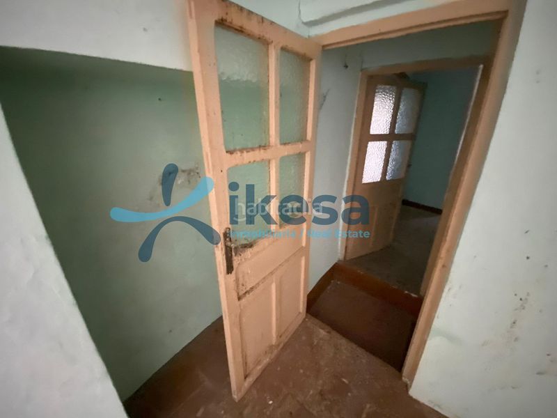 Foto 393ce9e0-1d0e-4705-931e-f5624f14ad4e. Casa adossada a Píñar