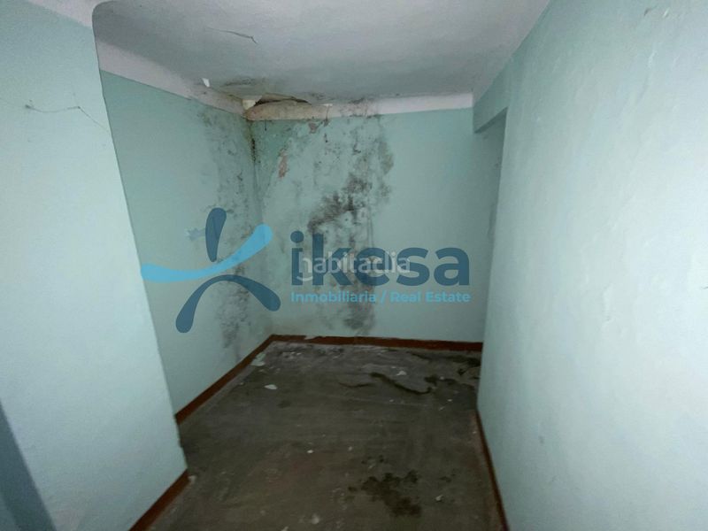 Foto af4776cb-4b08-4e4d-b976-7c97796e825a. Casa adossada a Píñar