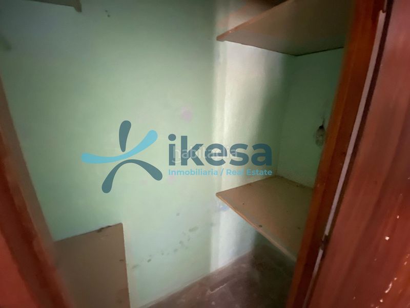 Foto ddcadac5-a3f9-4d27-afdf-ae9c03ee722d. Casa adossada a Píñar