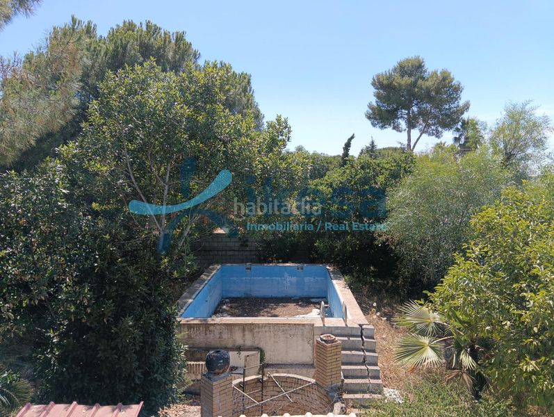 Foto 4bbe7092-fc0f-455b-874d-6122ca6ee5ff. Xalet amb piscina a Pedanías Norte Utrera