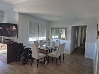 Appartement à San Pablo. Amplio y moderno piso en san pablo, sevilla