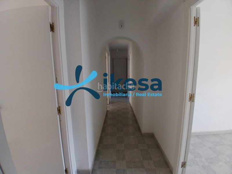 Foto 6f36bc91-6b01-471e-9637-0a601d36a12a. Pis a puerto de Estepona Estepona