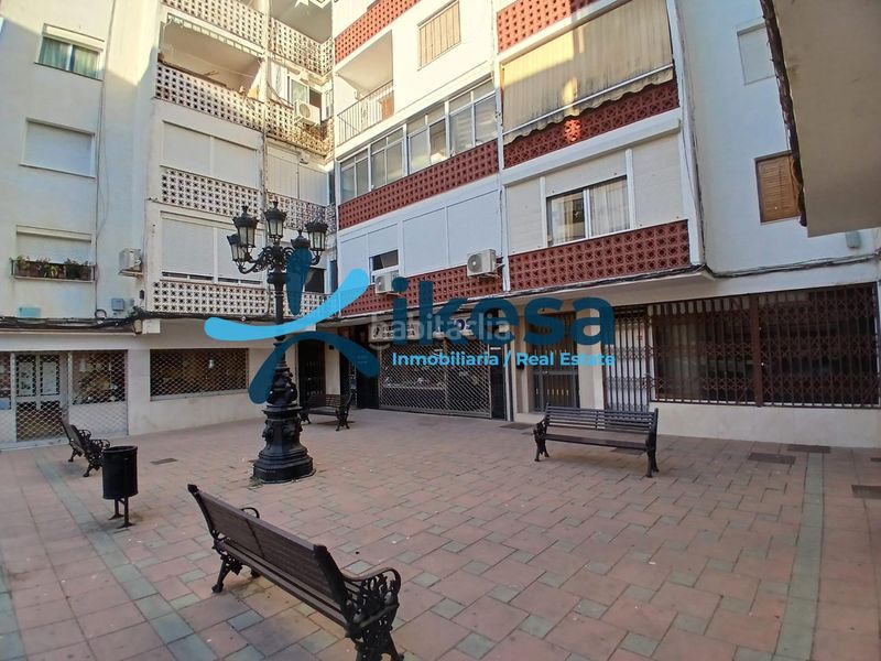 Foto aa68c67e-61ec-4a2c-bc1a-a9fc3ab26c46. Pis a puerto de Estepona Estepona