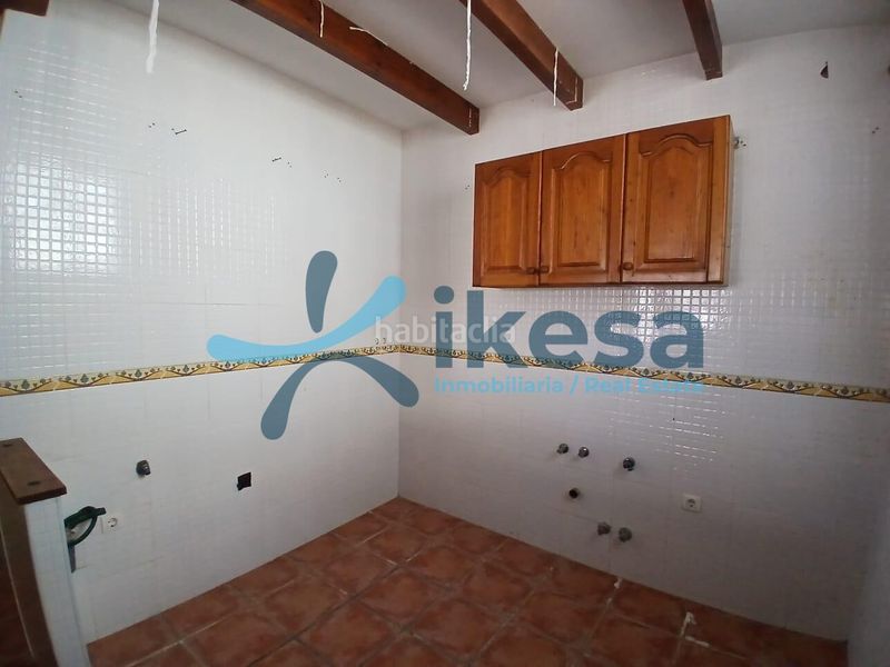 Foto 604a0bf2-ce87-46e7-b465-e3352e90ddd1. Pis a Álora