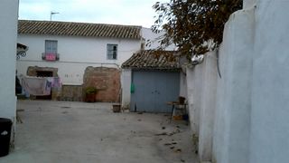 Casa in Rute. Venta de casa independiente en rute córdoba