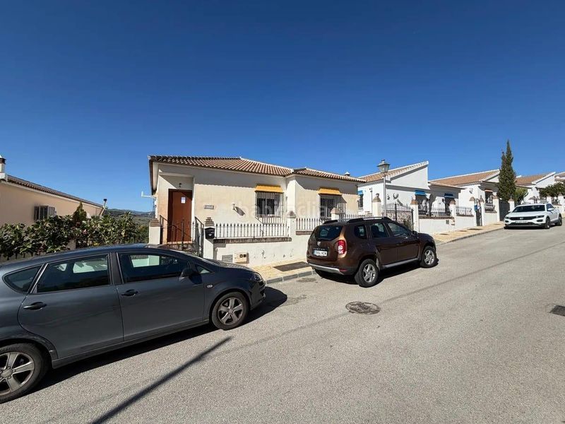 Foto e276a5b5-6eb5-4068-8959-21a003aceff2. Xalet amb piscina a Alcaucín