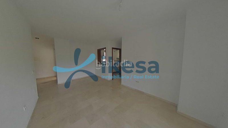 Foto 1e2a76c4-61dd-4e43-bf05-8a44b207608e. Piso venta de vivienda , málaga. activo inmobiliario sin posesión, vivienda alquilada, ideal para inversores, no se puede vi en Estepona