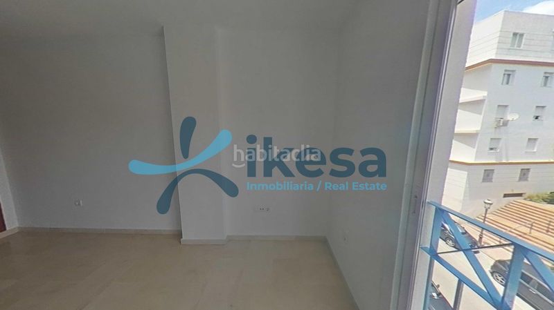 Foto f3a48f42-2e5d-4954-8869-17e53b97b18a. Piso venta de vivienda , málaga. activo inmobiliario sin posesión, vivienda alquilada, ideal para inversores, no se puede vi en Estepona