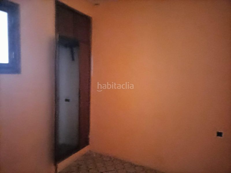 Foto 5ec79b00-6b2e-4ad9-a6e7-d3c24fa7c12f. Casa adossada a Rute